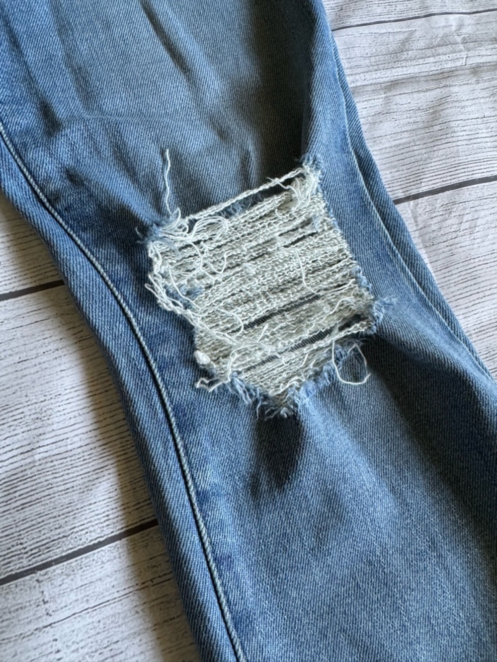 Good American Good Legs Distressed Skny Jeans Raw Hem High Rise Light Wash Sz 6 - Picture 7 of 13
